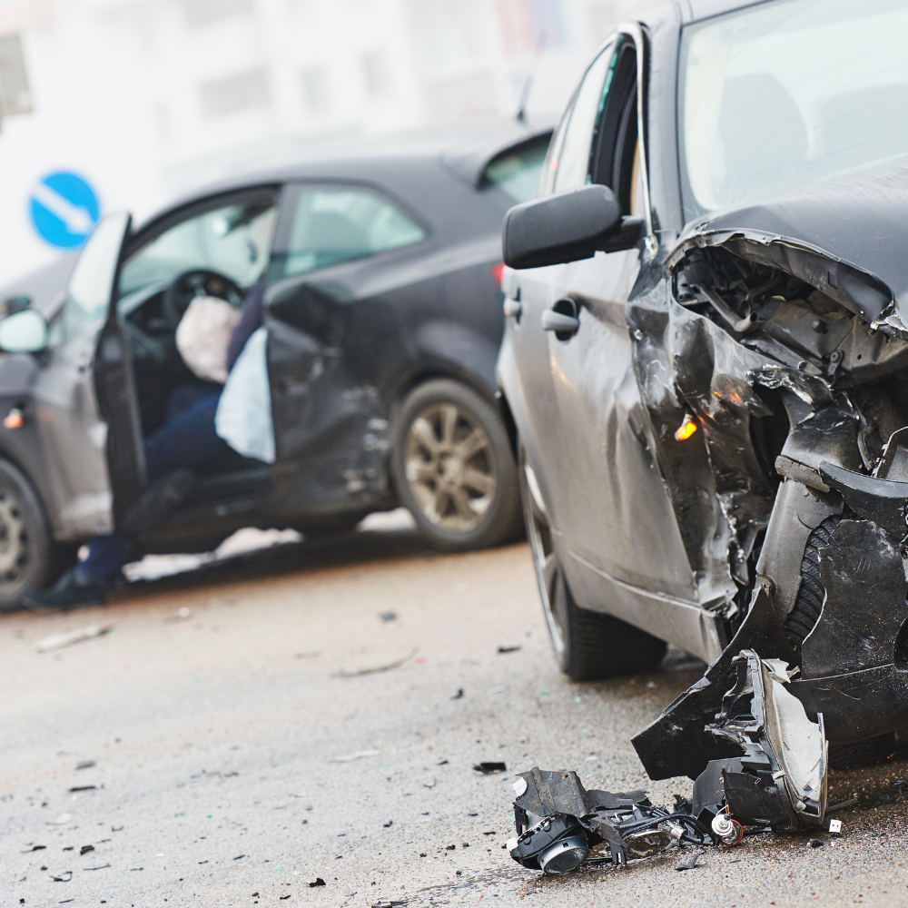 Two Injured in a Car Crash in Indian River County, Florida